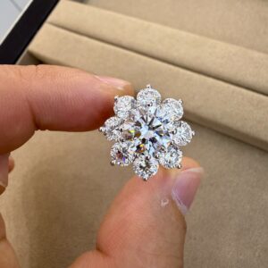 PT950 Platinum Round Lab-Grown Diamond Sun Flower Ring